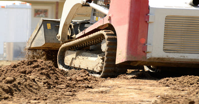 Benefits of Lightweight vs. Heavy-Duty Skid Steer Buckets